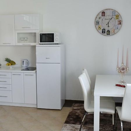 Apartman 利夫诺 外观 照片