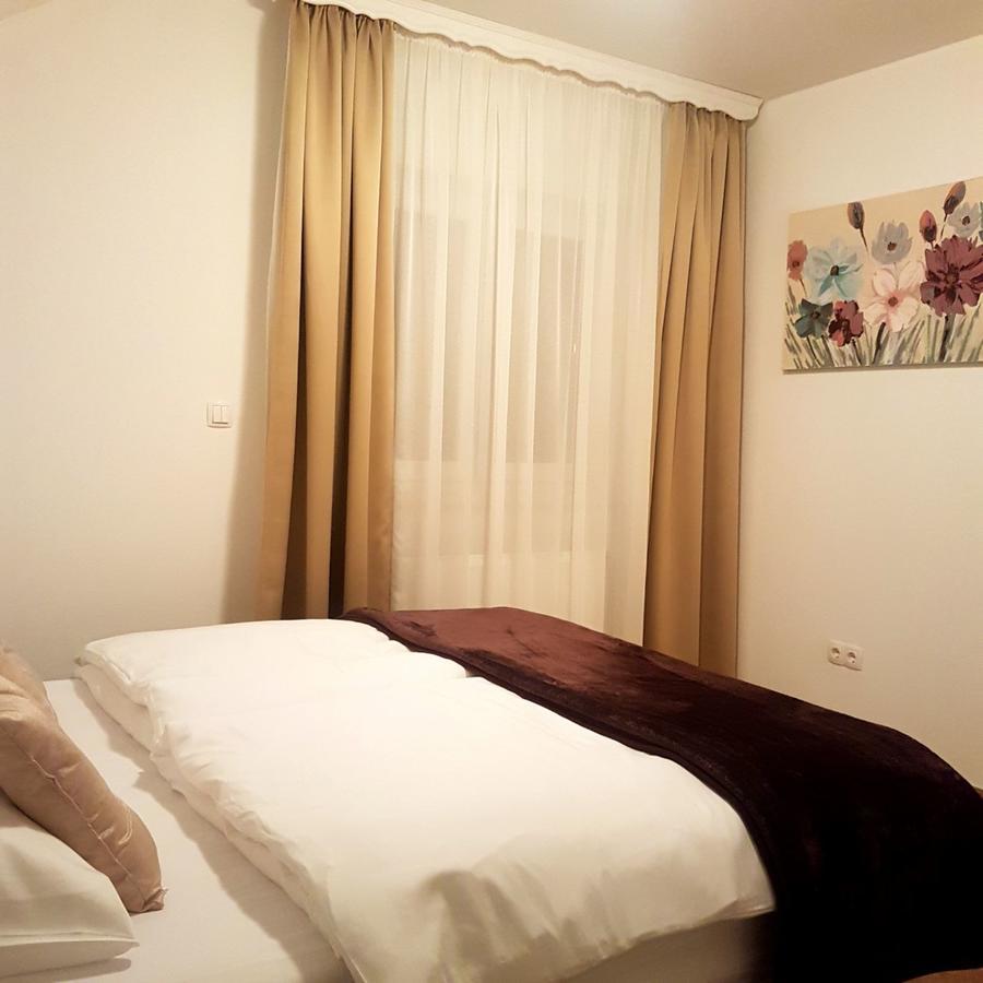 Apartman 利夫诺 外观 照片